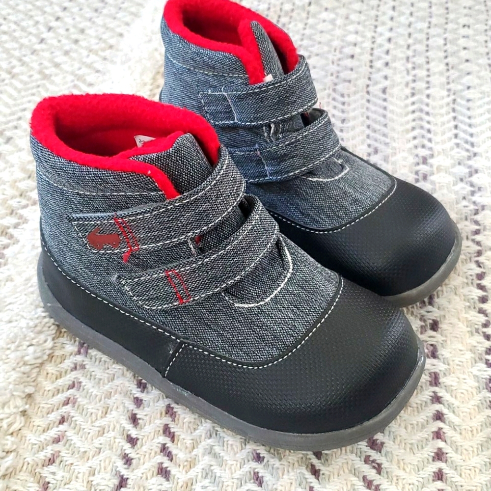 See Kai Run basics boots